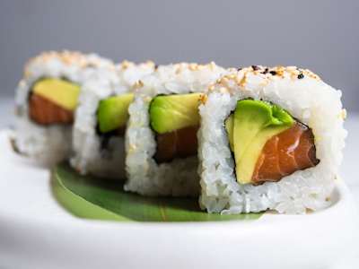 75.Salmón Roll