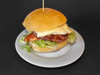 Hamburguesa Bacon, Queso y Huevo