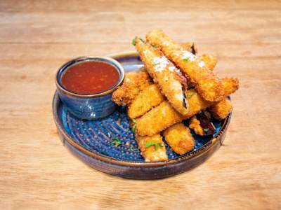 Berenjenas Crujientes con Salsa Sweet Chili