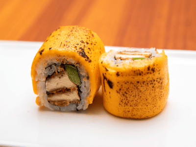 Uramaki Cheese y Chicken, 8 Piezas