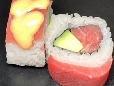 Atún Uramaki, 8 Piezas