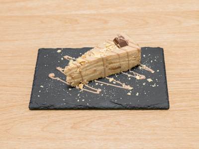 Tarta Kinder Bueno y Galletas