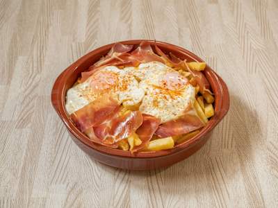 Huevos Rotos con Jamón