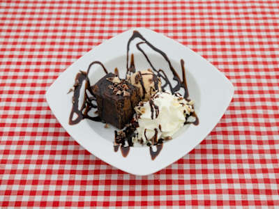 Brownie con Helado