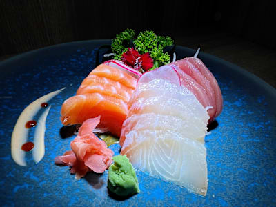 Combo Sashimi Moriawase, 12 Piezas Ración
