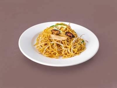 Tallarines con Carne Picada