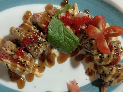 Maki Roll Deluxe, 4 y 4