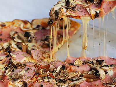 Pizza Regina