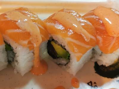 Uramaki de Salmón(8)