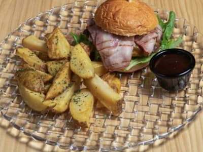 Hamburguesa Carne de Entraña.