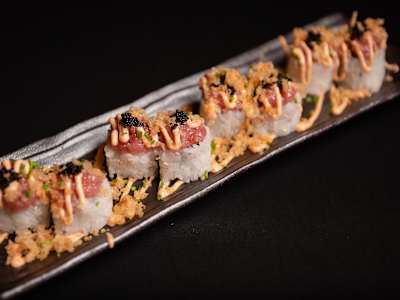 Rollo de Tartar de Atún Crujiente