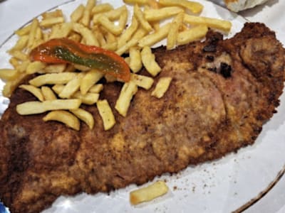 Cachopo de Ternera, Cecina y Queso de Cabrales, Grande para 2