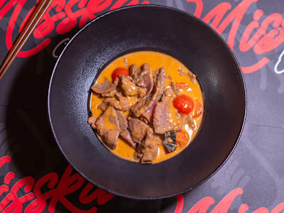 Tiras de Ternera con Curry Massaman