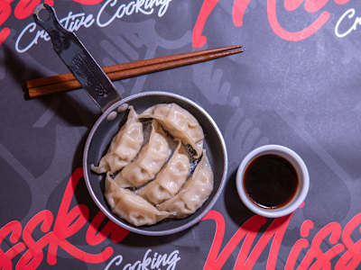 Gyozas de Pollo a la Plancha, 6 Piezas