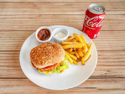 Combo Burger Básica Pollo