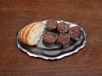 Morcilla de arroz de Burgos, Media