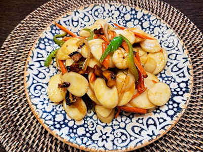Pasta de Arroz Frito con Gambas