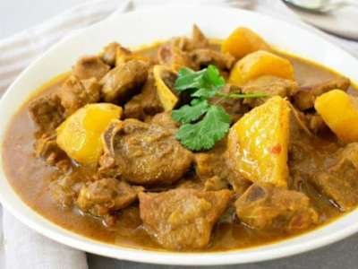 Cordero Balti con Patatas