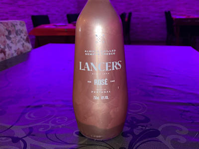Vino Rosado Lancers