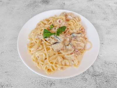 Pasta Carbonara de Mariscos