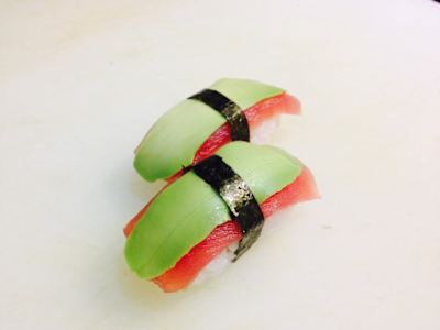 Sushi de Atún con Aguacate ¡Nuevo!