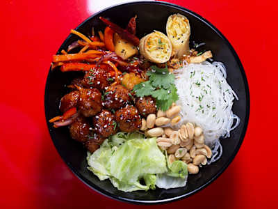 Ensalada Bobun (Vietnamita)