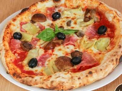 Pizza Cuatro Estaciones
