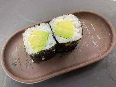 Maki Aguacate con Queso, 8 Unidades