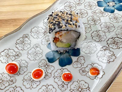 Spicy Pez Mantequilla Roll, 8 Unidades