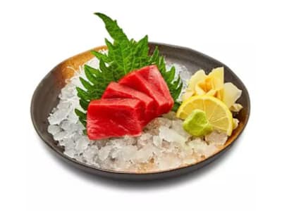 61. Sashimi de Atún, 8 Unidades