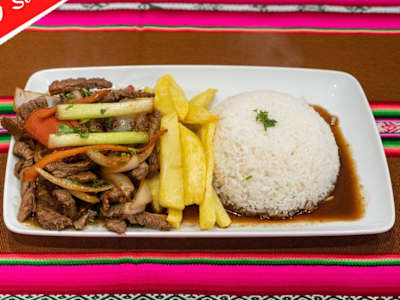 Lomo Saltado