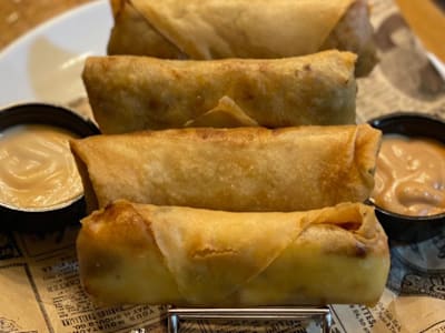 Mini Rollitos Burger