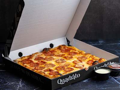Pizza Pepperonissima