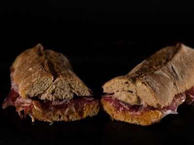 Pan Tumaca con Jamón