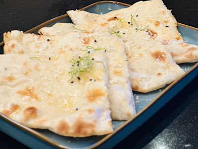 Cheese Naan