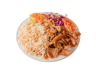Plato de carne mixto con arroz y ensalada