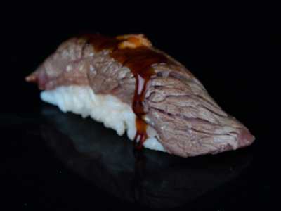 Nigiri Solomillo Fire, 2 Piezas