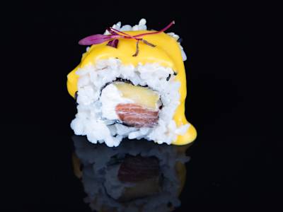 Uramaki de Mango, 8 piezas