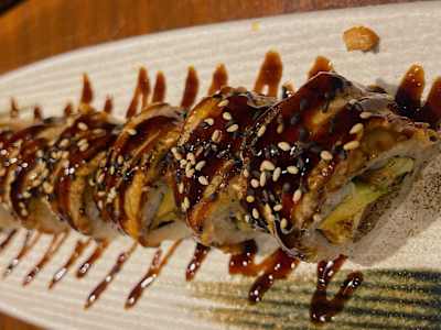 Uramaki Anguila - 8 Piezas