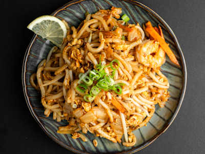 57. Piri Kara Udon Gamba