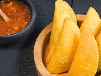 Empanada de Maíz Rellena de Carne de Ternera