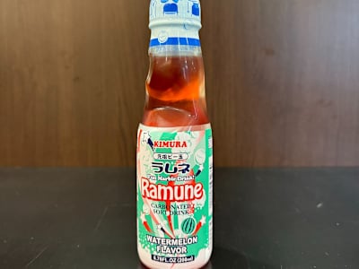 Bebida Japonesa con Gas Sandía, 200ml