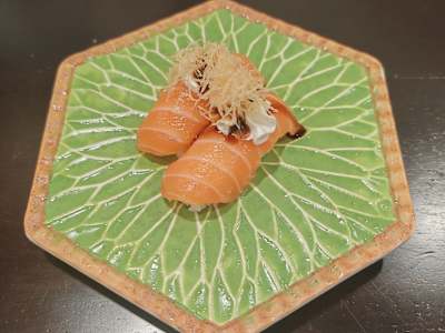 Nigiri salmon(queso kataifi)2u
