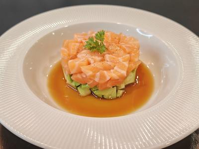 Tartar de Salmón（aguacate）
