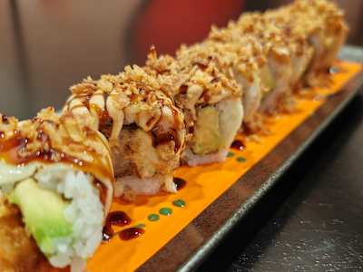 Uramaki Langostino queso flameado(8uds)