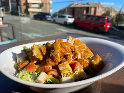 Ensalada de Pollo Crujiente