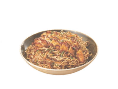 Fideos con Pollo Rebozado