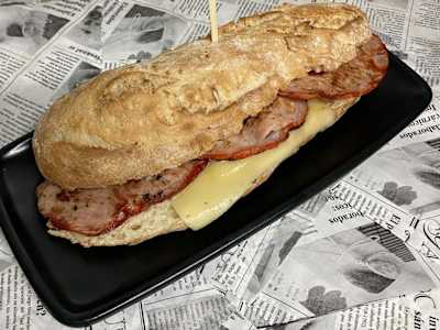 Bocadillo Lomito