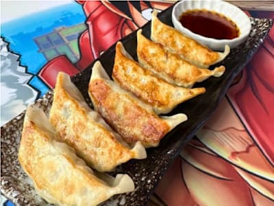 5. Gyoza de Pollo, 6 Unidades