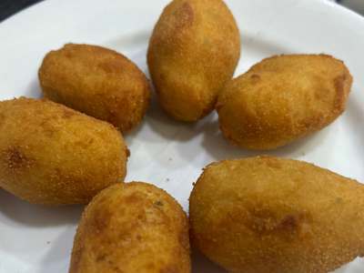 Croquetas Caseras de Bacalao (6 unidades)